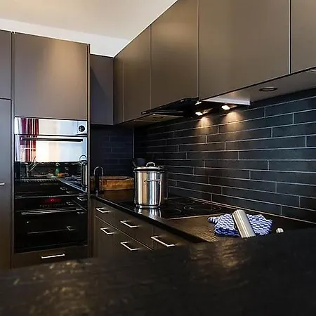Sleeps 6 Wifi Apartmán *